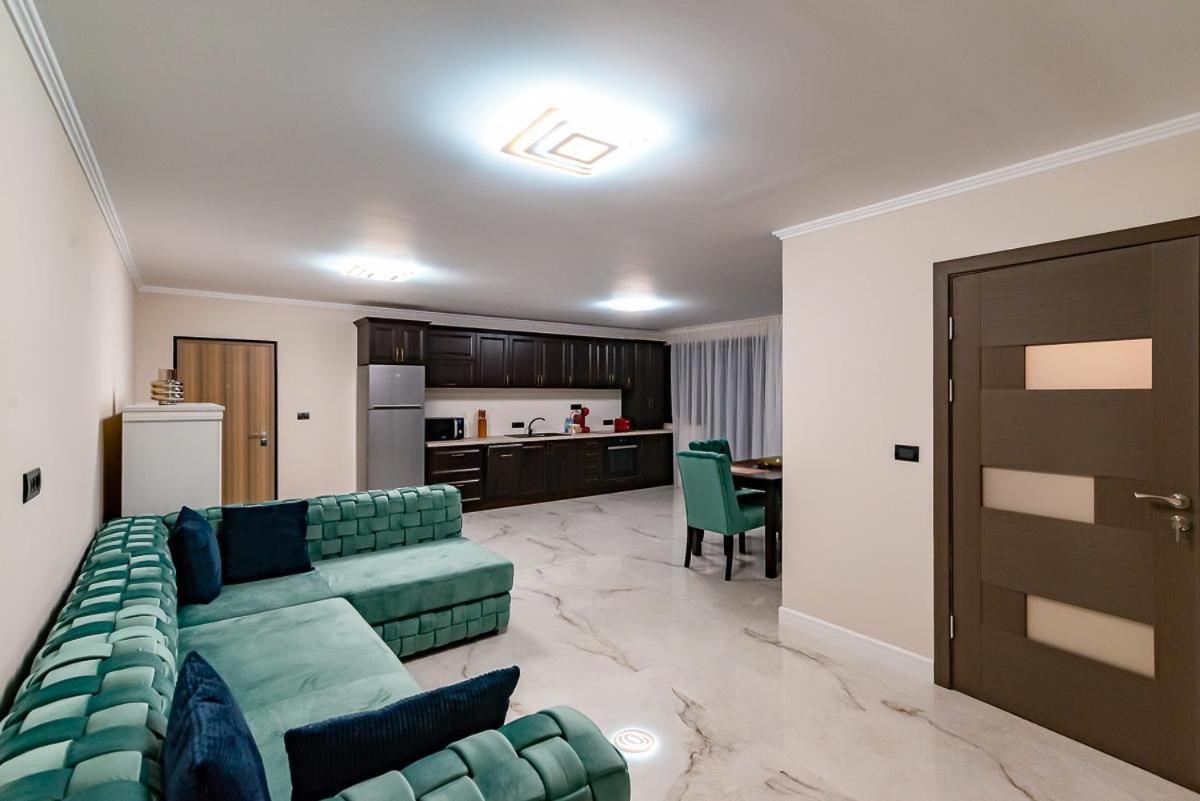 Ferienwohnung Moky Rezident 2 Arad Exterior foto